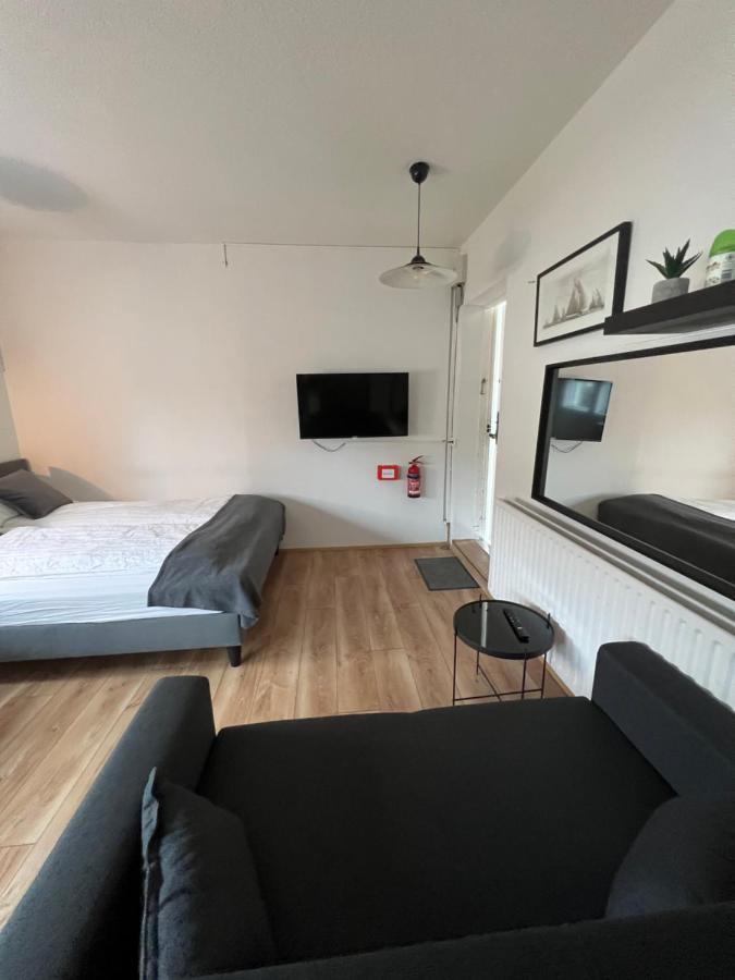 Studio Apartment In Hafnarfjörður Eksteriør billede